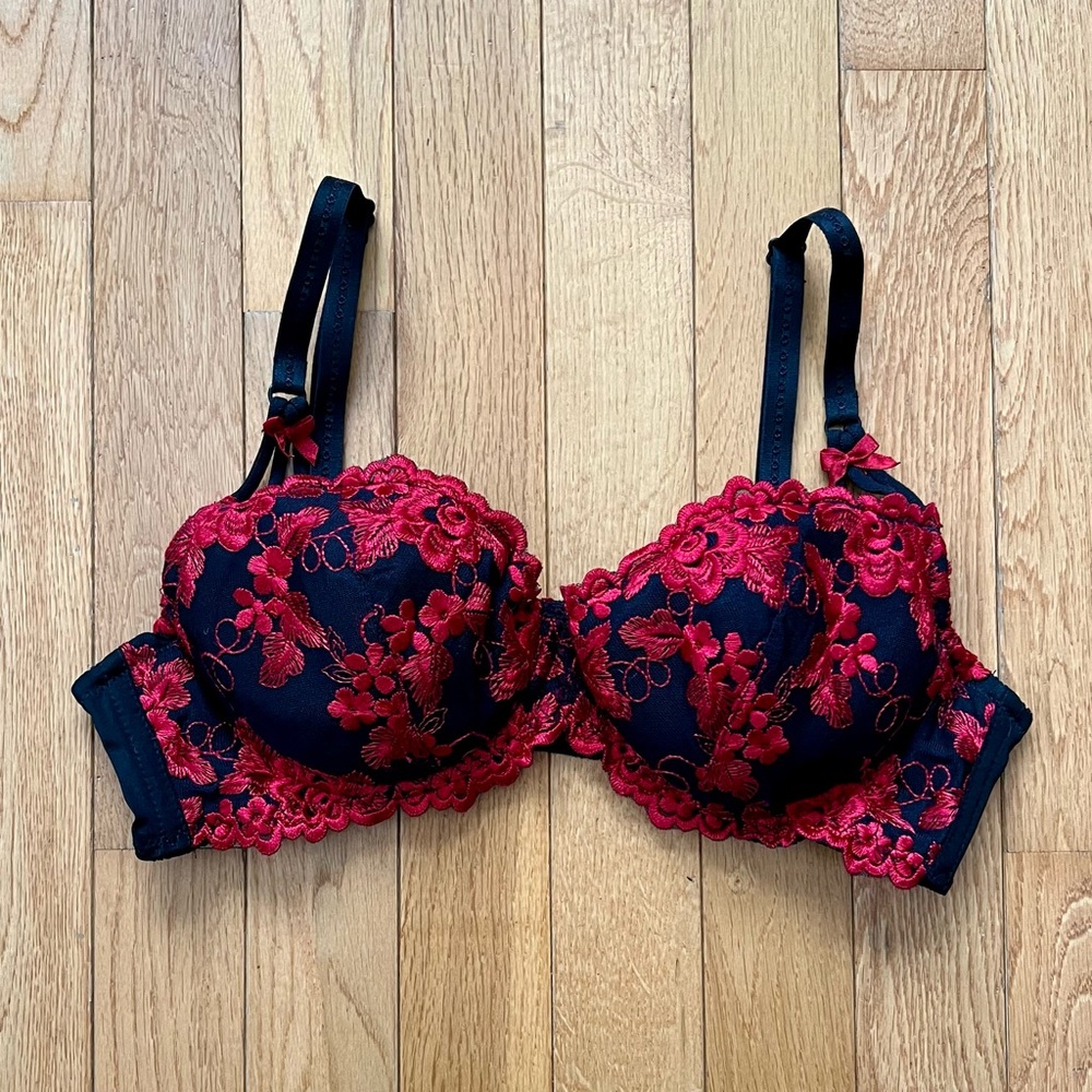 Frederick's of Hollywood Black Bra with Red Floral Lace 36B